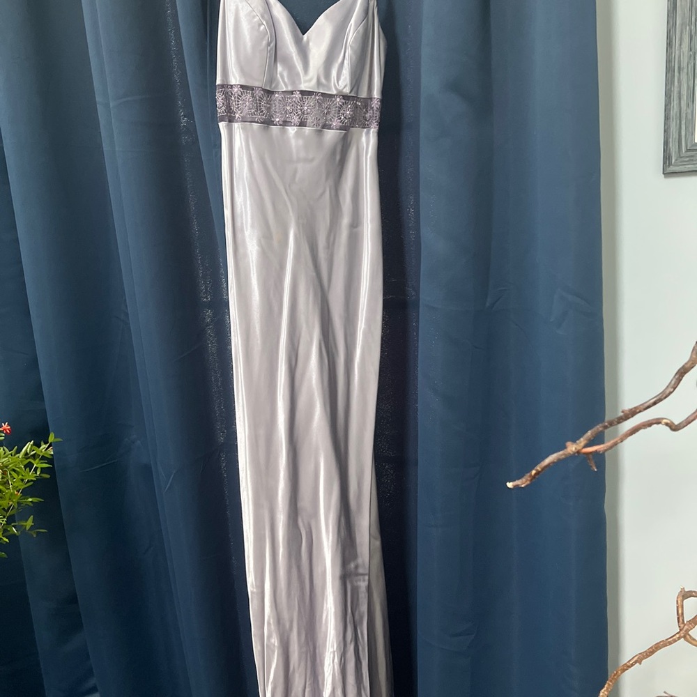 Alfred Angelo Vibrant grey/purple Satin M size.Please see pictures small stain.
